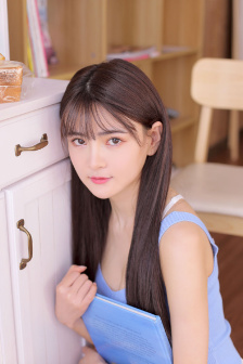 本能在线观看